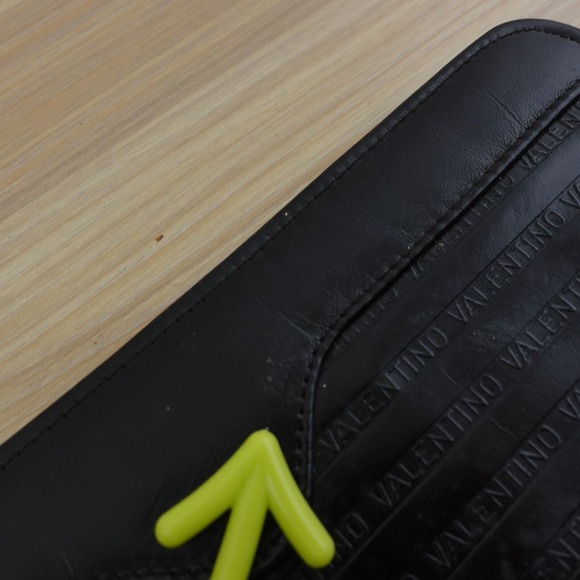 Vintage Leather Clutch Bag‎ Black Gold Logo MARIO VALENTINO Cosmetic Pouch ITALY